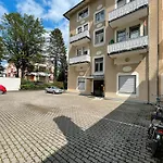 Galerie-apartment Am Kurgarten *