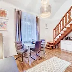 Galerie-apartment Am Kurgarten Διαμέρισμα *