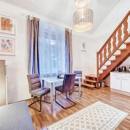 Galerie-apartment Am Kurgarten アパート *